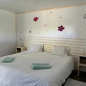 https://villa-la-nernier.hotels-rhonealpes.com