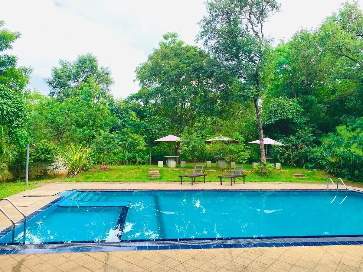 Dudley Nature Resort Habarana